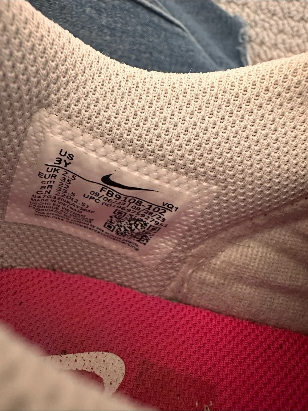 Kids Nike Dunk Low Pink White Athletic Sneakers 3